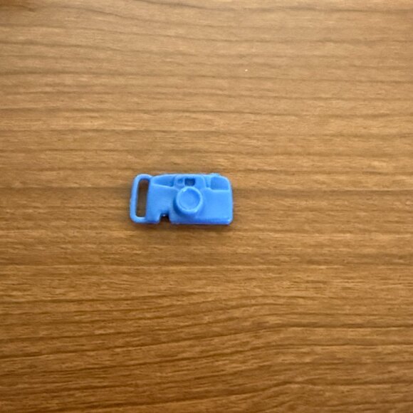 5 Vintage Barbie Accessories Laptop Tissue Box Camera Clock Juice Pack - Picture 6 of 7